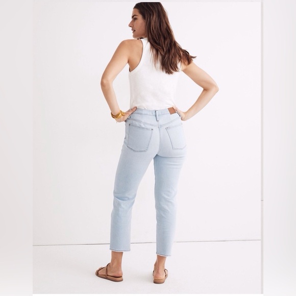 Madewell Wellingford Wash Mid-Rise Straight Jeans Size 27 Knee-Rip Edition Denim - Picture 4 of 8